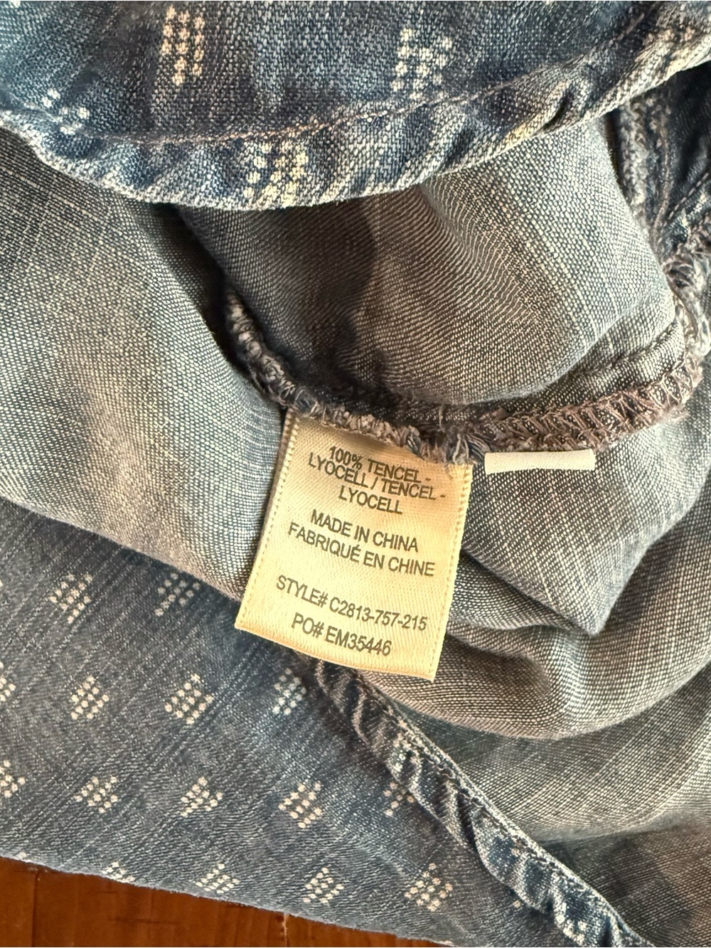 Cloth & Stone Denim Distressed Button Down with White Pattern Sz Medium EUC - Picture 8 of 9